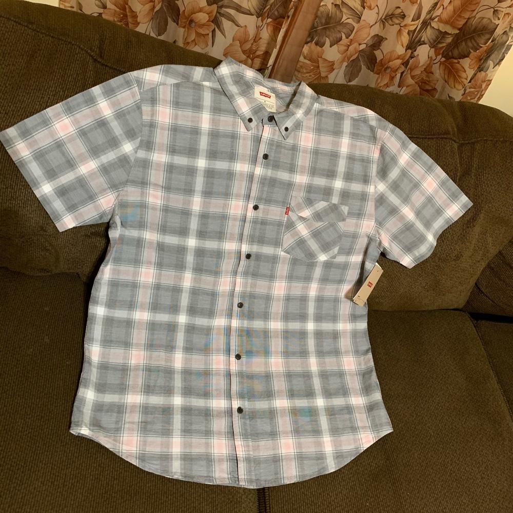 Levi’s long sleeve button down, Mens XL (New)